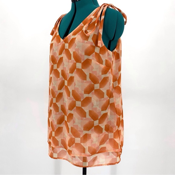 Cabi Pinwheel Top #5358, Peach and Brick Dust Layered Chiffon Sleeveless Top, L - Picture 6 of 17